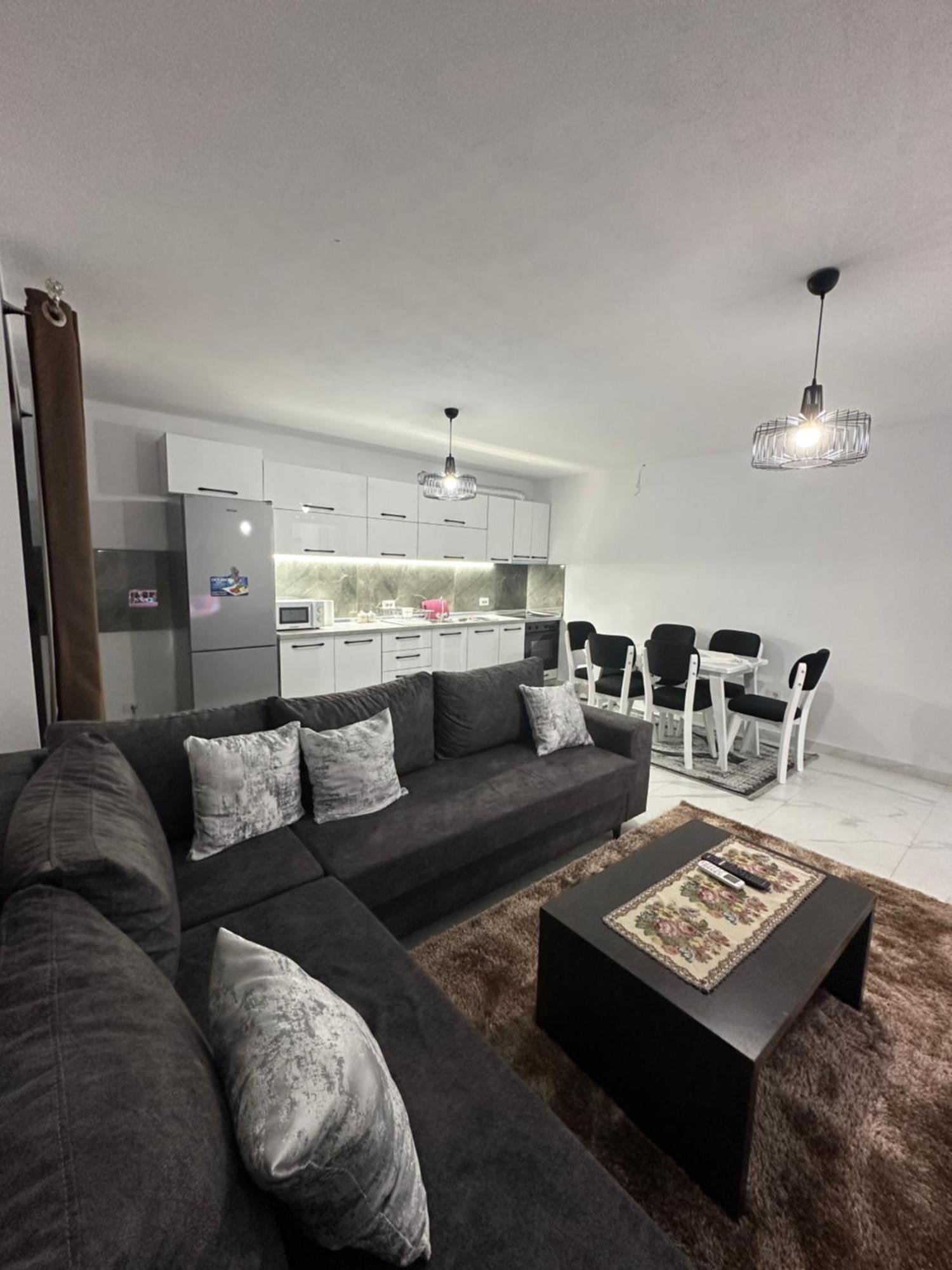 טיראנה Elezi Apartment City Centre מראה חיצוני תמונה